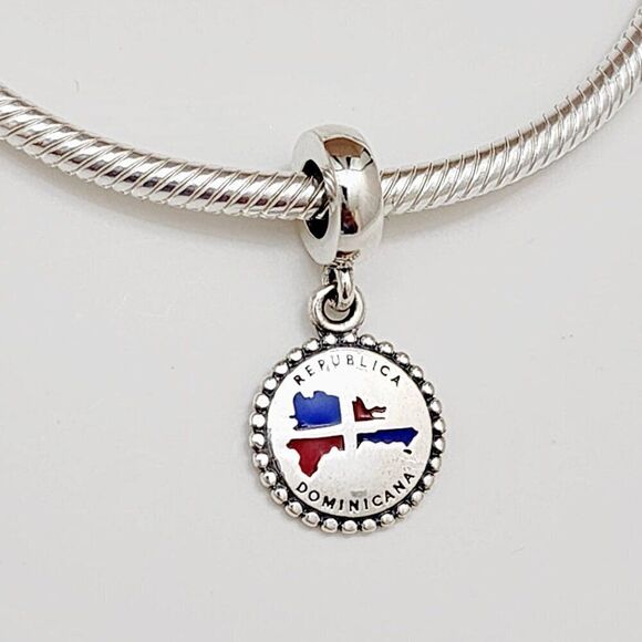 Pandora Dominican Republic Exclusive Dangle Charm - Picture 1 of 5